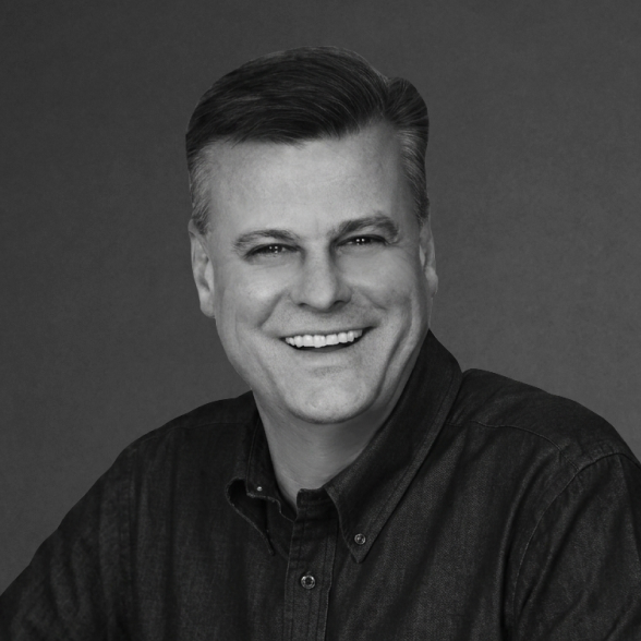 Dr. Alex Heublein headshot